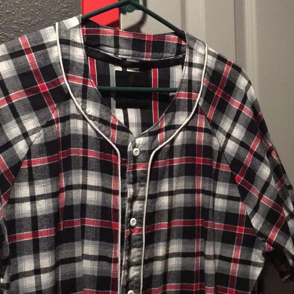On The Byas short sleeve button down flannel shirt - Picture 2 of 3